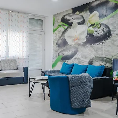 Berry Apartment